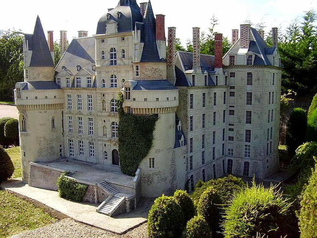 149 CHATEAU DE BRISSAC MAINE ET LOIRE 2016 N0_000012.jpg